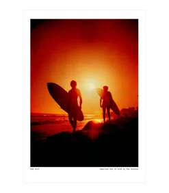 Image Republic Affiche The Vision Awol 018 - Red surf 56 x 76 cm* Affiches & Tableaux