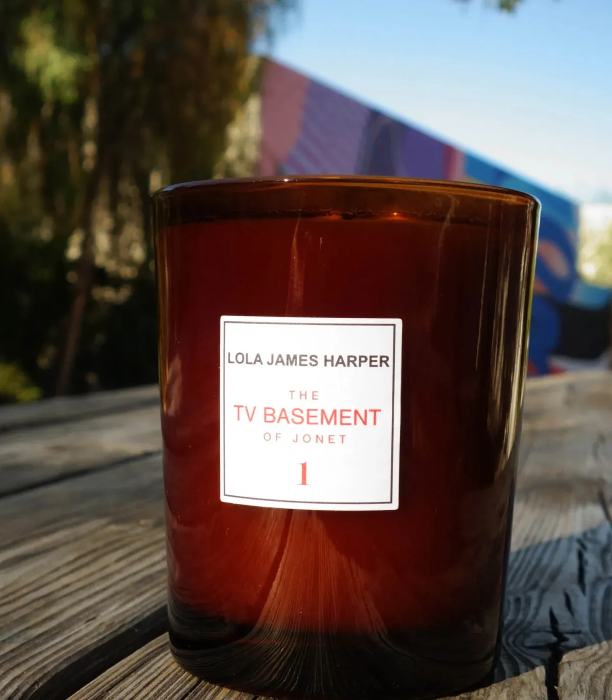 Lola James Harper Bougie #1 The TV Basement 190g* Bougies Parfumées