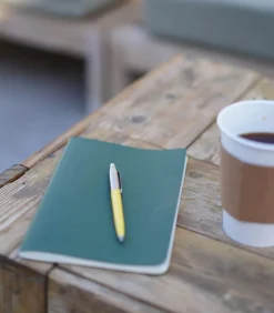 Lola James Harper Bougie #16 The Woody Office 190g* Bougies Parfumées