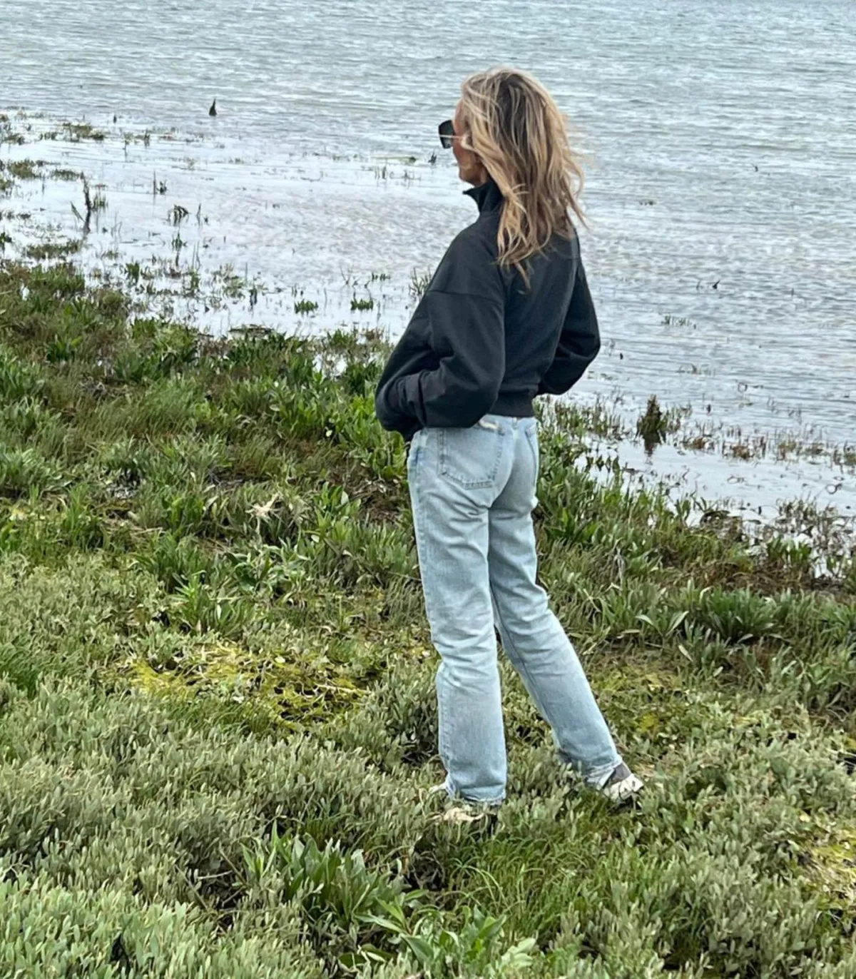 Sporty & Rich Pull Camionneur S.R Sport Faded Black*Femme Mailles & Sweats