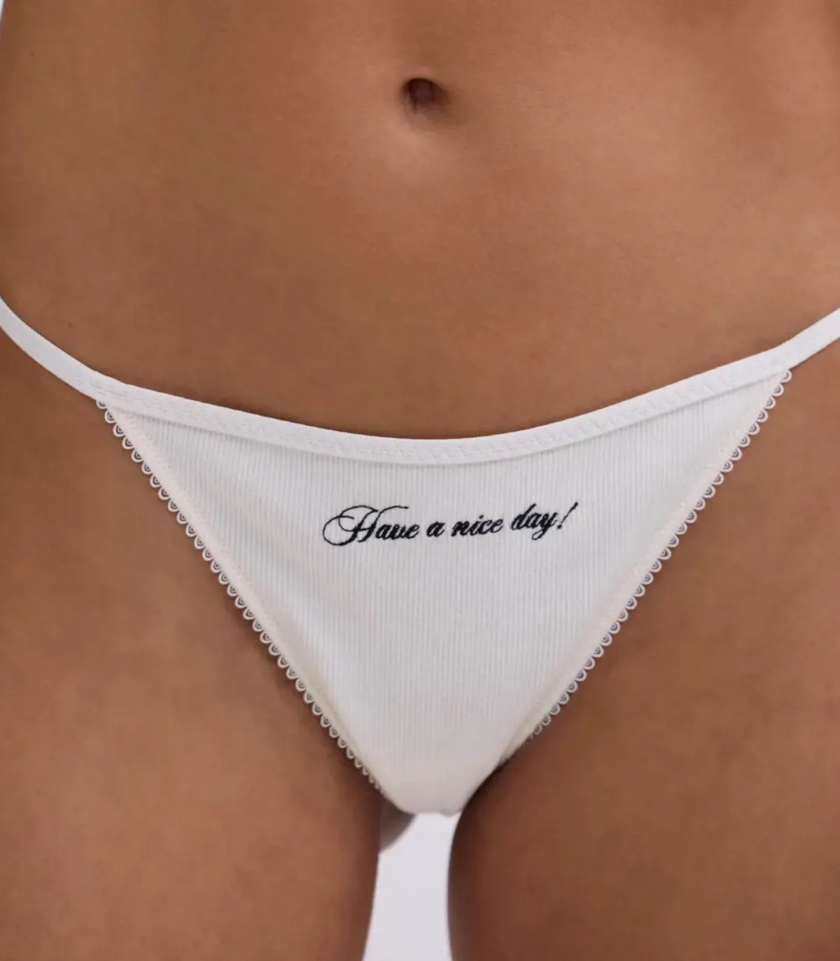 Love Stories String Roomservice Off White*Femme Lingerie|Love Stories